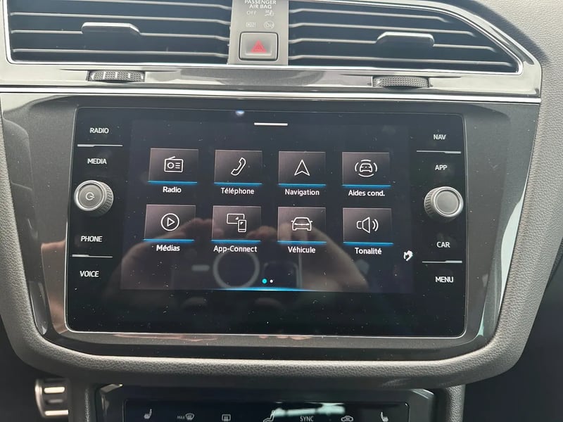 Photo de la voiture VOLKSWAGEN TIGUAN 1.5 TSI 150ch DSG7 Life Plus