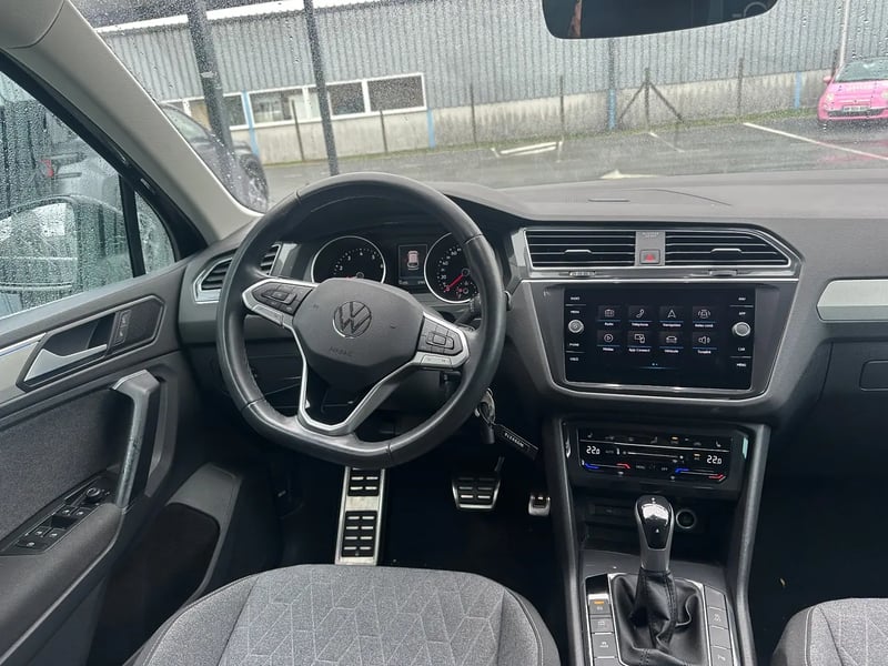 Photo de la voiture VOLKSWAGEN TIGUAN 1.5 TSI 150ch DSG7 Life Plus