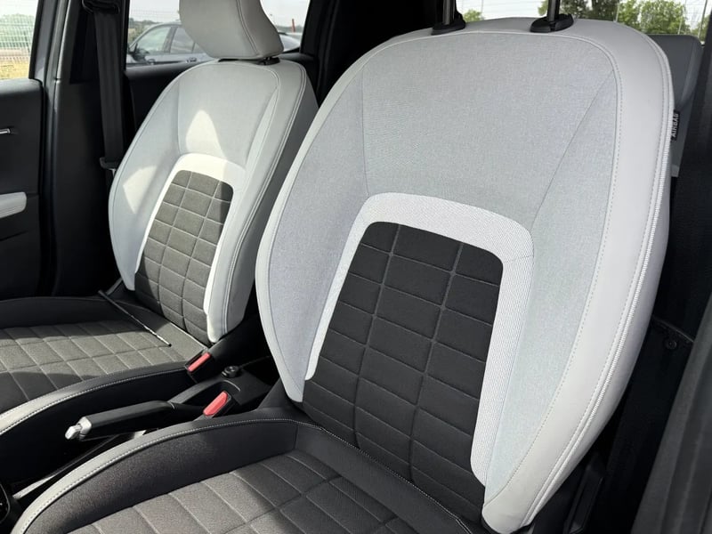 Photo de la voiture CITROEN C3 Turbo 100 ch Manuelle Max