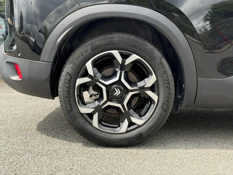 Photo de la voiture CITROEN C5 AIRCROSS Hybride 136 e-DCS6 Max