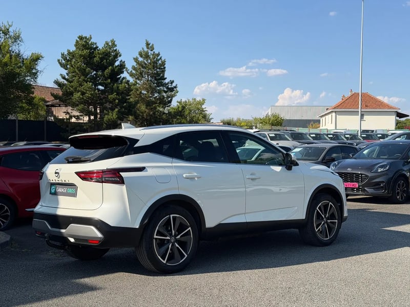 Photo de la voiture NISSAN QASHQAI 2021 Mild Hybrid 140 ch Tekna
