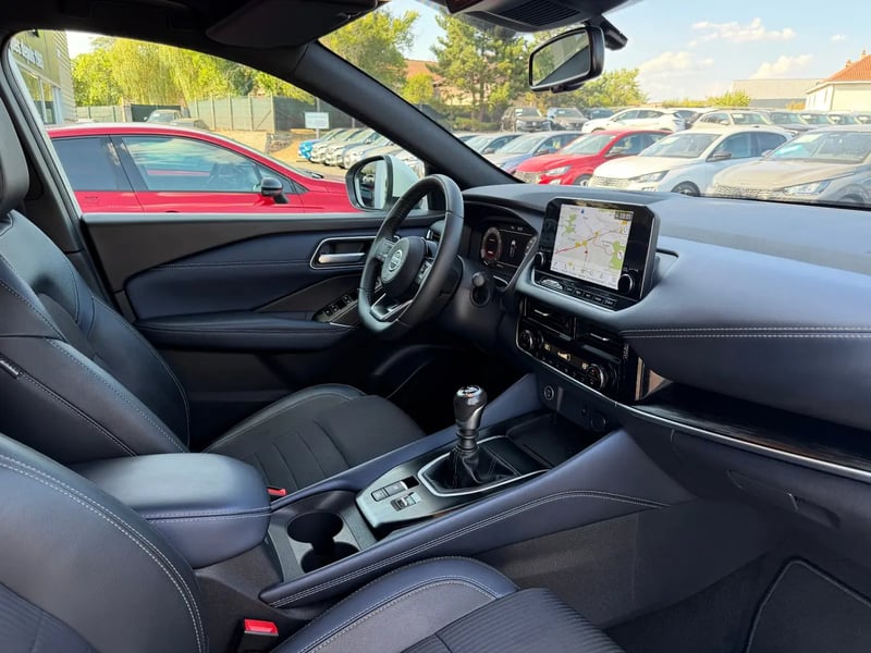 Photo de la voiture NISSAN QASHQAI 2021 Mild Hybrid 140 ch Tekna
