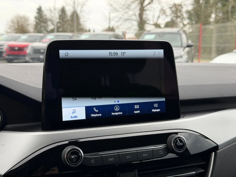 Photo de la voiture FORD KUGA 1.5 EcoBoost 150 BVM6 Titanium