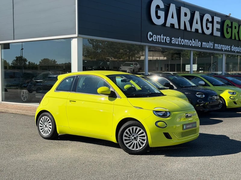 Photo de la voiture FIAT 500e BERLINE 500 e 95 ch Nouvelle 500