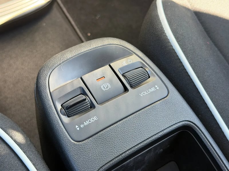 Photo de la voiture FIAT 500e BERLINE 500 e 95 ch Nouvelle 500