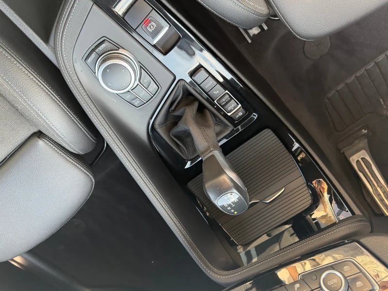 Photo de la voiture BMW X2 F39 xDrive 25e 220 ch BVA6 M Sport