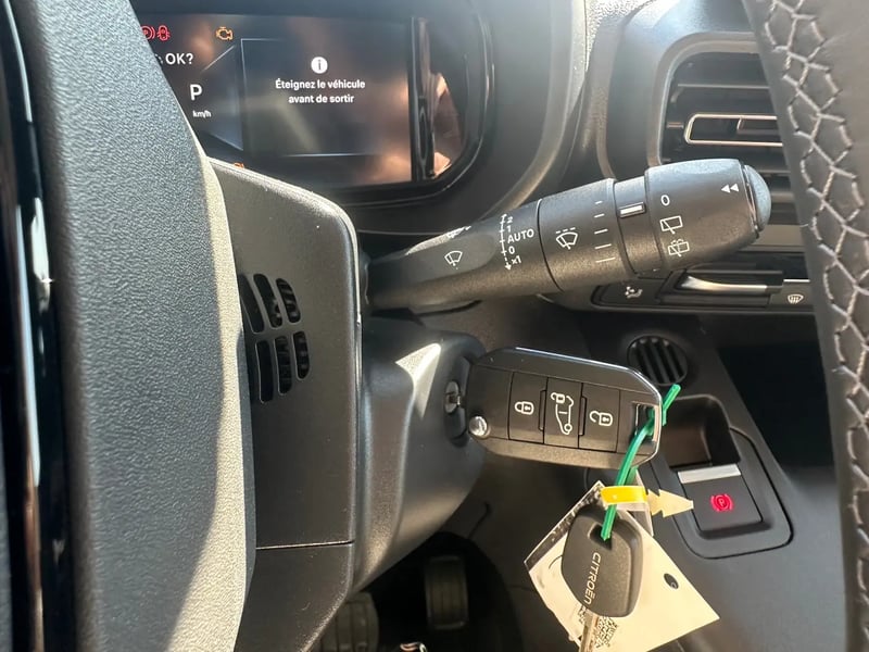 Photo de la voiture CITROEN BERLINGO Diesel 130 ch Automatique Max - 5P