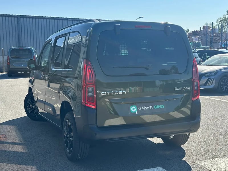 Photo de la voiture CITROEN BERLINGO Diesel 130 ch Automatique Max - 5P
