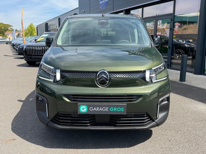 Photo de la voiture CITROEN BERLINGO Diesel 130 ch Automatique Max - 5P