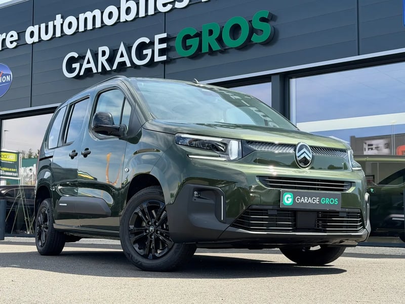 Photo de la voiture CITROEN BERLINGO Diesel 130 ch Automatique Max - 5P