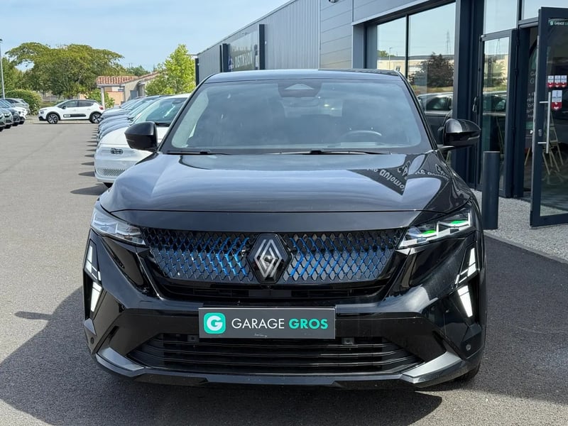 Photo de la voiture RENAULT RAFALE E-Tech full hybrid 200 ch esprit Alpine
