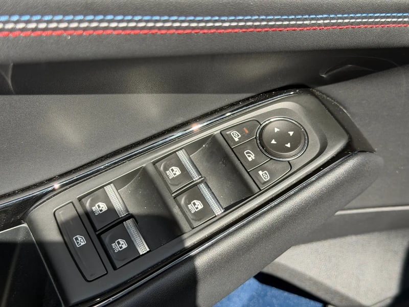 Photo de la voiture RENAULT RAFALE E-Tech full hybrid 200 ch esprit Alpine