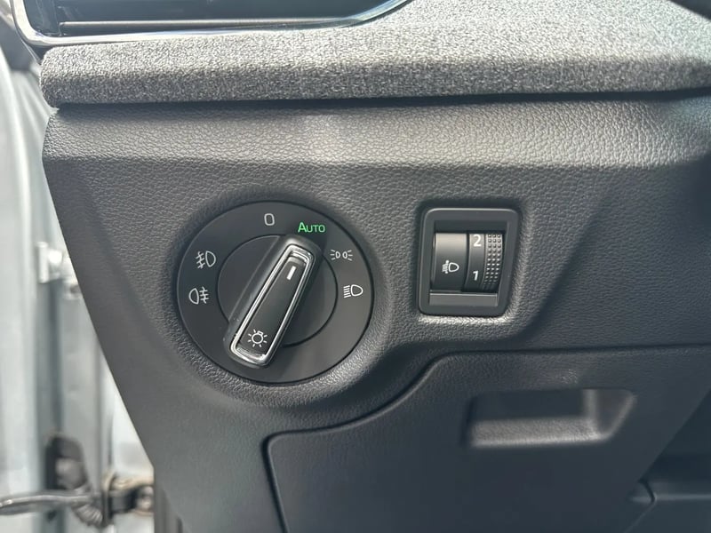 Photo de la voiture SKODA SCALA 1.0 TSI Evo 2 116 ch BVM6 Selection
