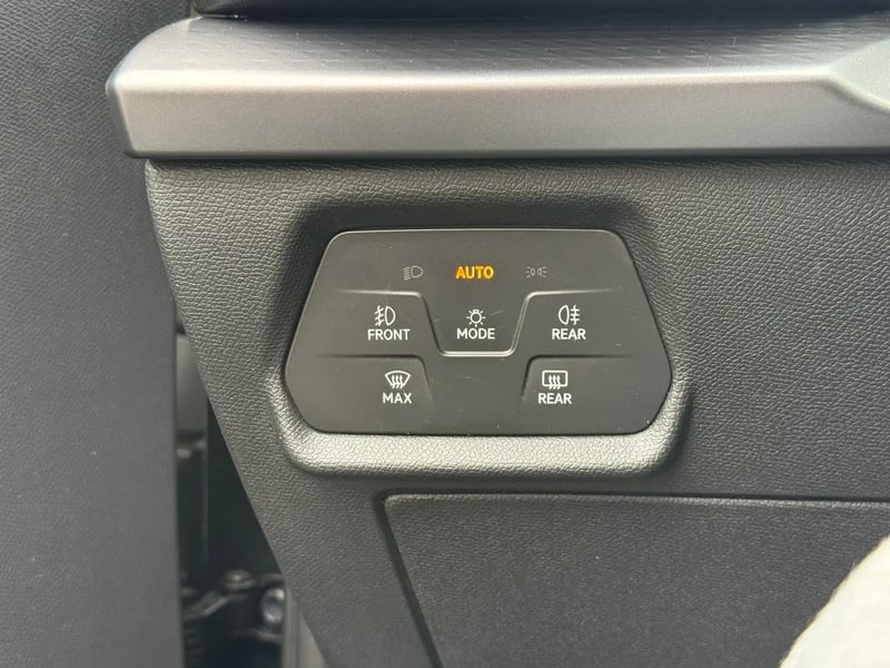 Photo de la voiture CUPRA FORMENTOR 1.5 eTSI Hybrid 150 ch DSG7 V