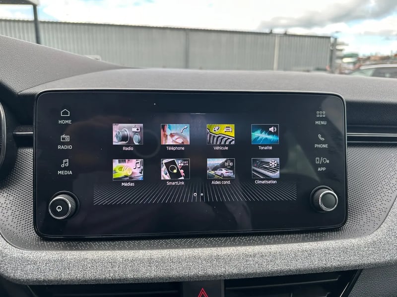 Photo de la voiture SKODA SCALA 1.0 TSI Evo 2 116 ch BVM6 Selection