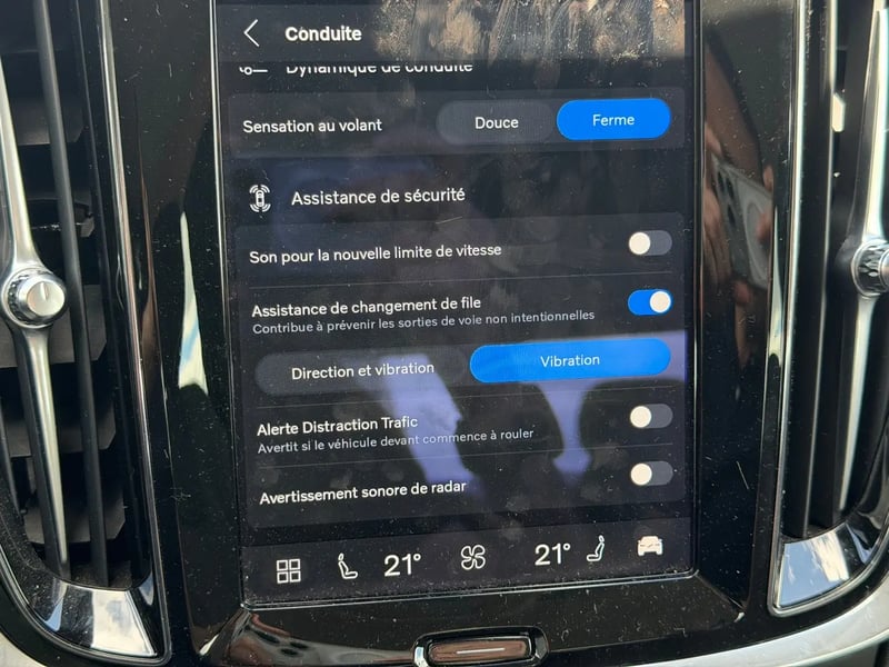 Photo de la voiture VOLVO S60 B4 197 ch DCT7 Start