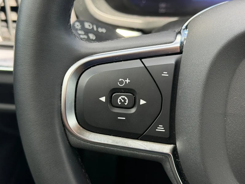 Photo de la voiture VOLVO S60 B4 197 ch DCT7 Start