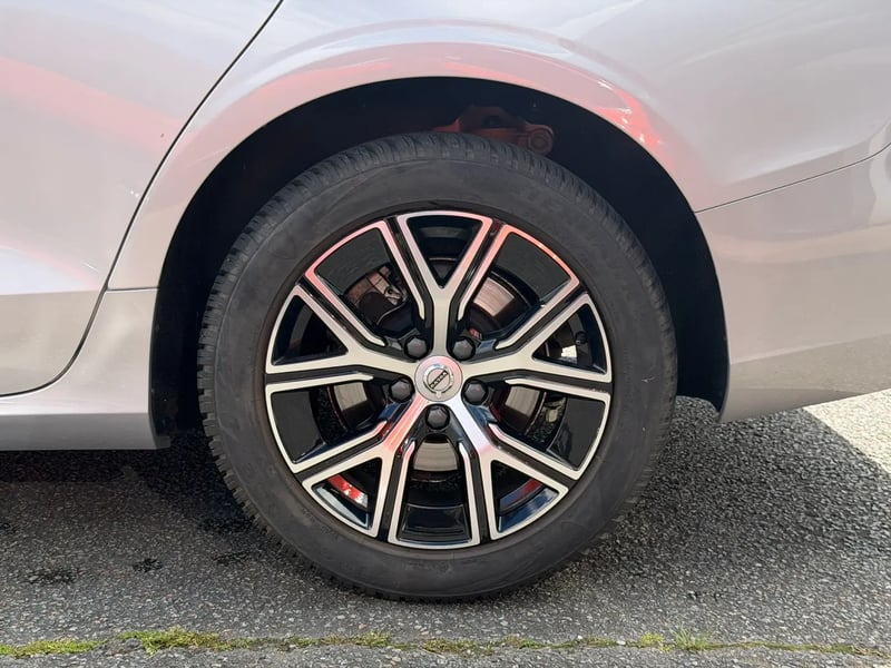 Photo de la voiture VOLVO S60 B4 197 ch DCT7 Start