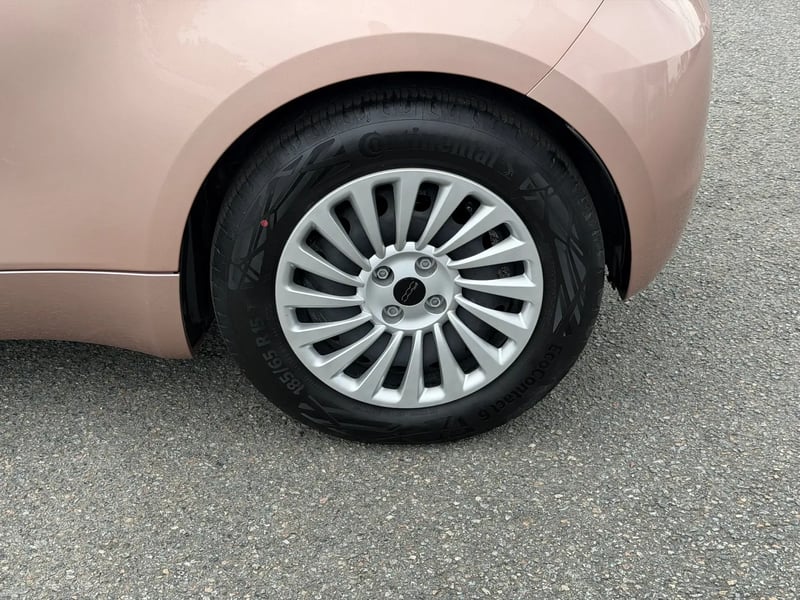 Photo de la voiture FIAT 500e BERLINE 500 e 118 ch Nouvelle 500