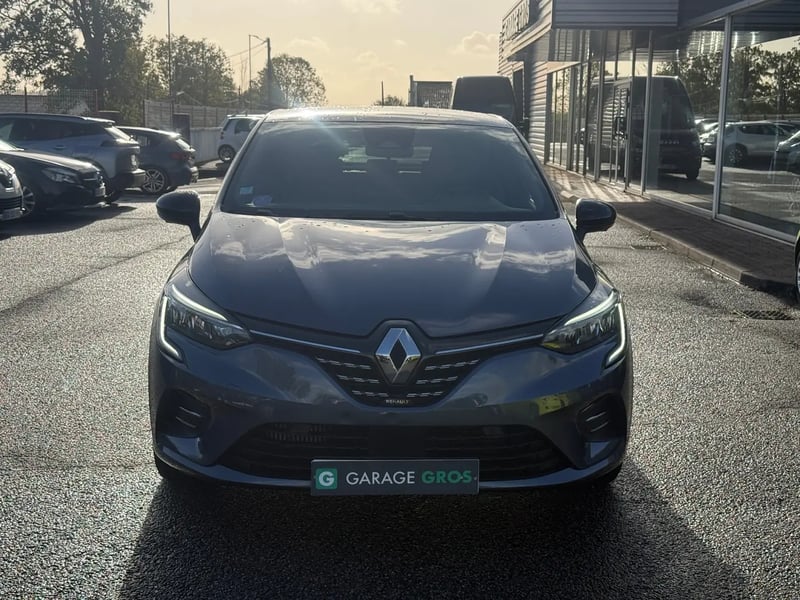 Photo de la voiture RENAULT CLIO V TCe 90 Techno