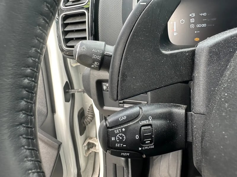 Photo de la voiture CITROEN C5 AIRCROSS BlueHDi 130 S&S EAT8 Feel Pack