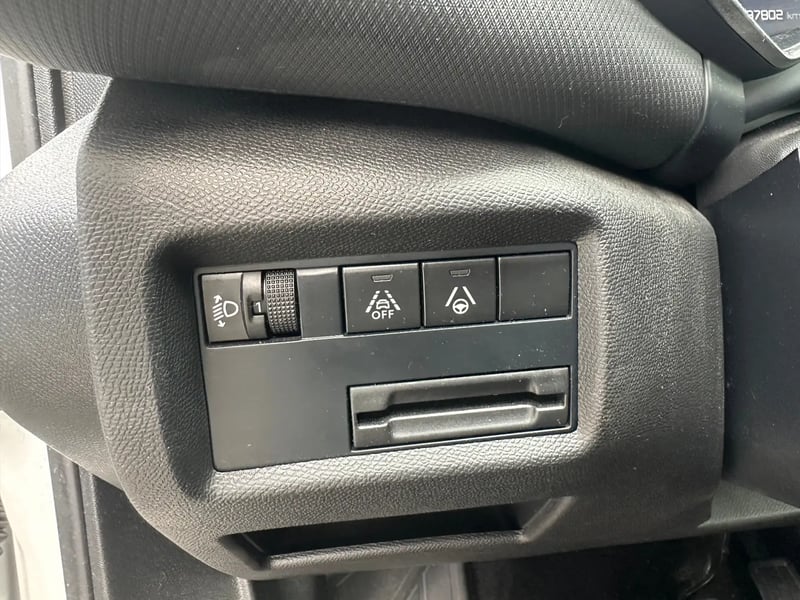 Photo de la voiture CITROEN C5 AIRCROSS BlueHDi 130 S&S EAT8 Feel Pack