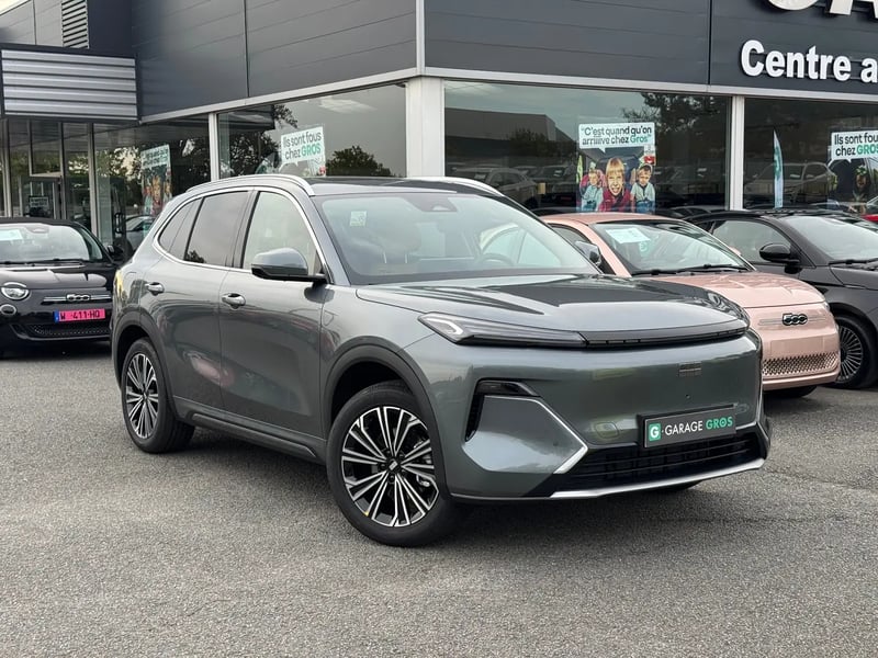 Photo de la voiture GEELY STARRAY EM-i Max+
