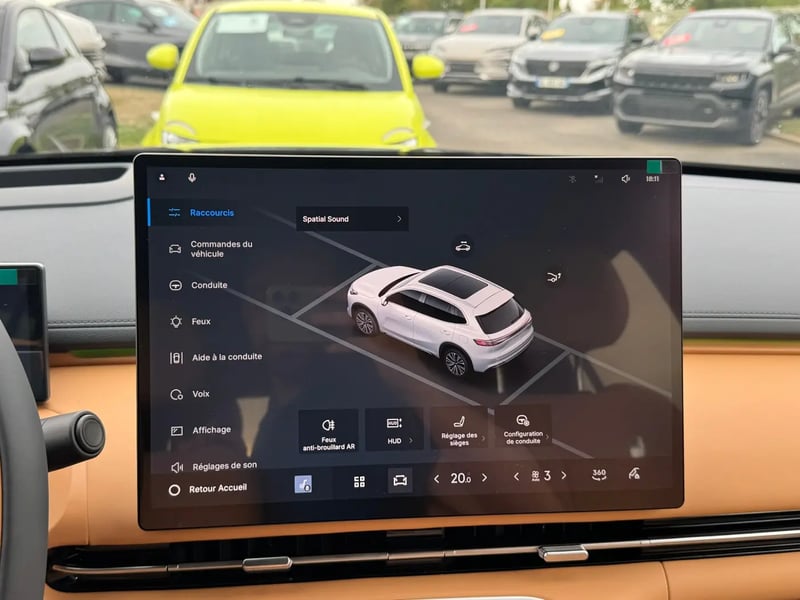 Photo de la voiture GEELY STARRAY EM-i Max+