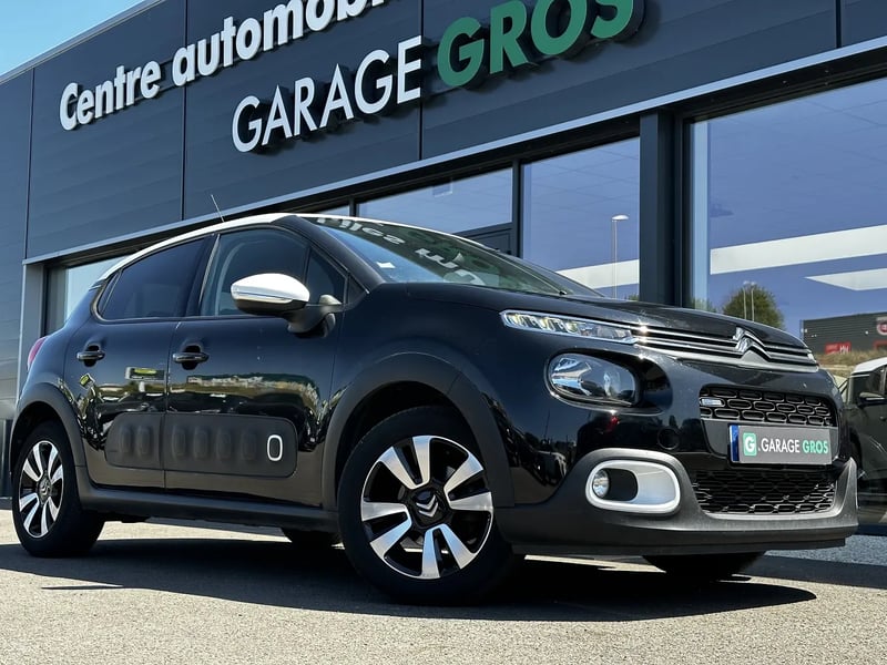 Photo de la voiture CITROEN C3 PureTech 110 S&S Shine