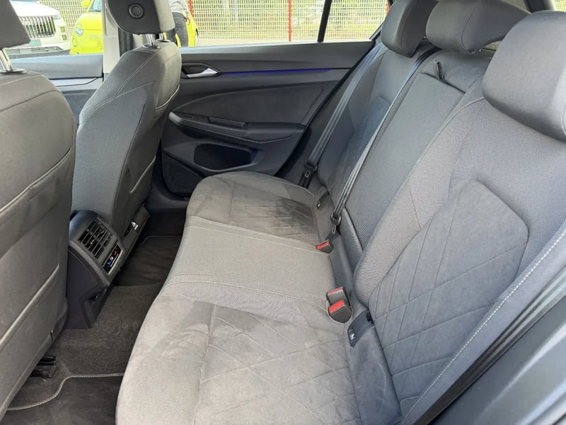 Photo de la voiture VOLKSWAGEN GOLF 1.5 TSI ACT OPF 130 BVM6 Style