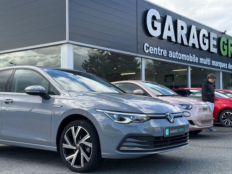 Photo de la voiture VOLKSWAGEN GOLF 1.5 TSI ACT OPF 130 BVM6 Style