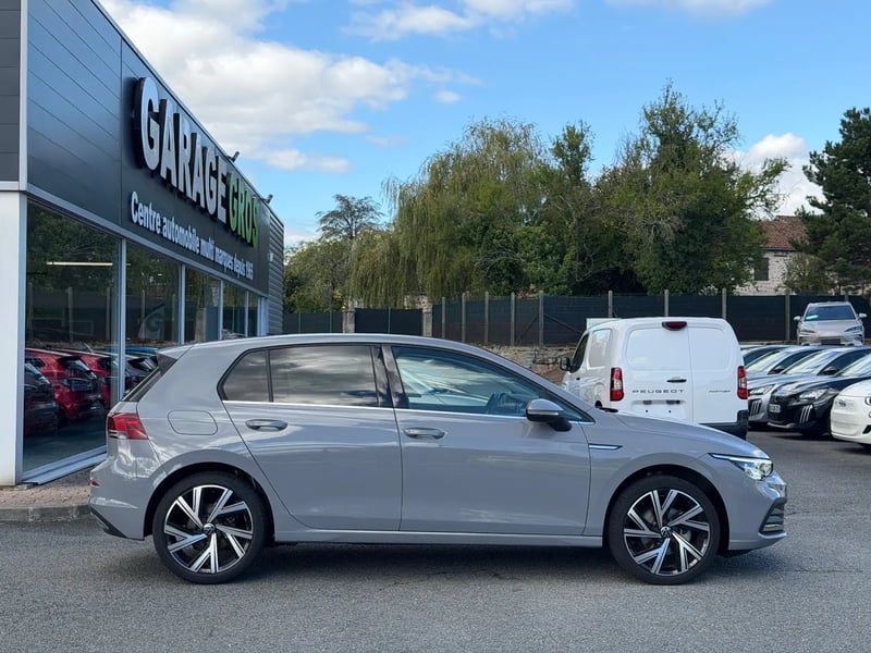 Photo de la voiture VOLKSWAGEN GOLF 1.5 TSI ACT OPF 130 BVM6 Style