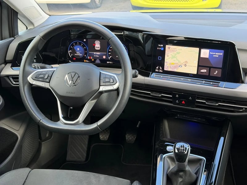 Photo de la voiture VOLKSWAGEN GOLF 1.5 TSI ACT OPF 130 BVM6 Style