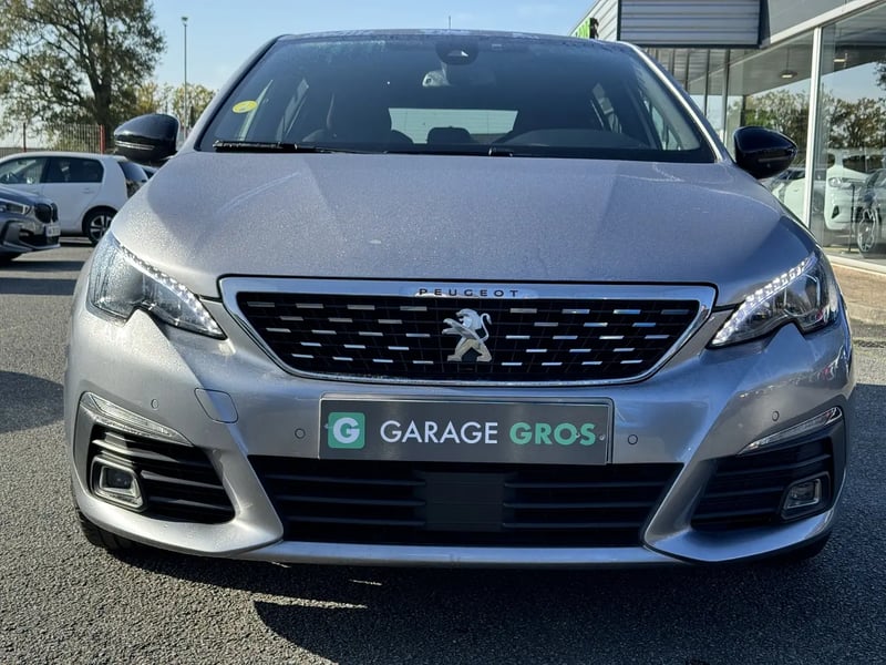 Photo de la voiture PEUGEOT 308 BlueHDi 130ch S&S EAT8 GT