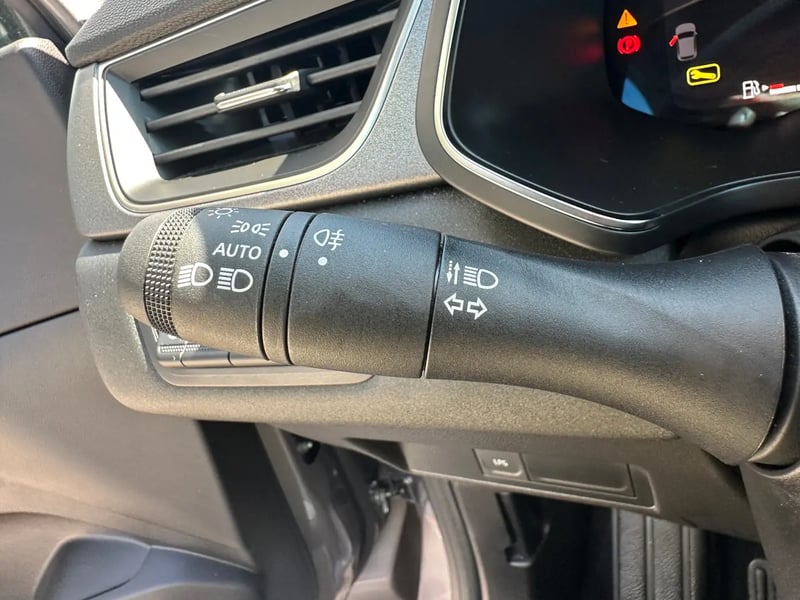 Photo de la voiture RENAULT CAPTUR Eco-G 100 ch Techno