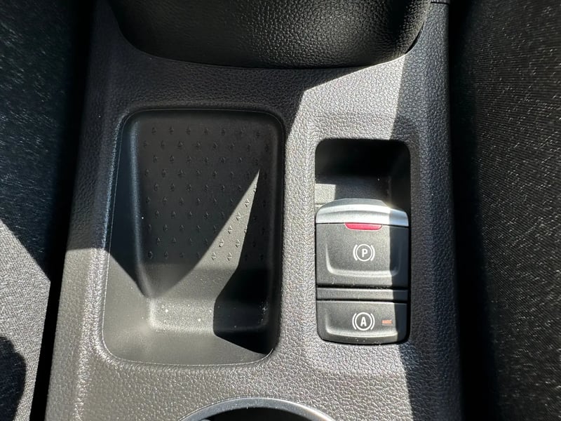 Photo de la voiture RENAULT CAPTUR Eco-G 100 ch Techno
