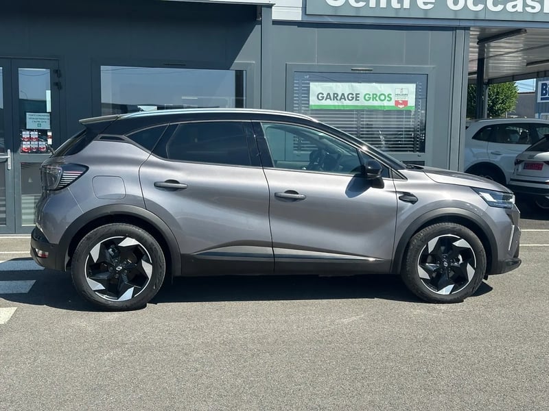 Photo de la voiture RENAULT CAPTUR Eco-G 100 ch Techno