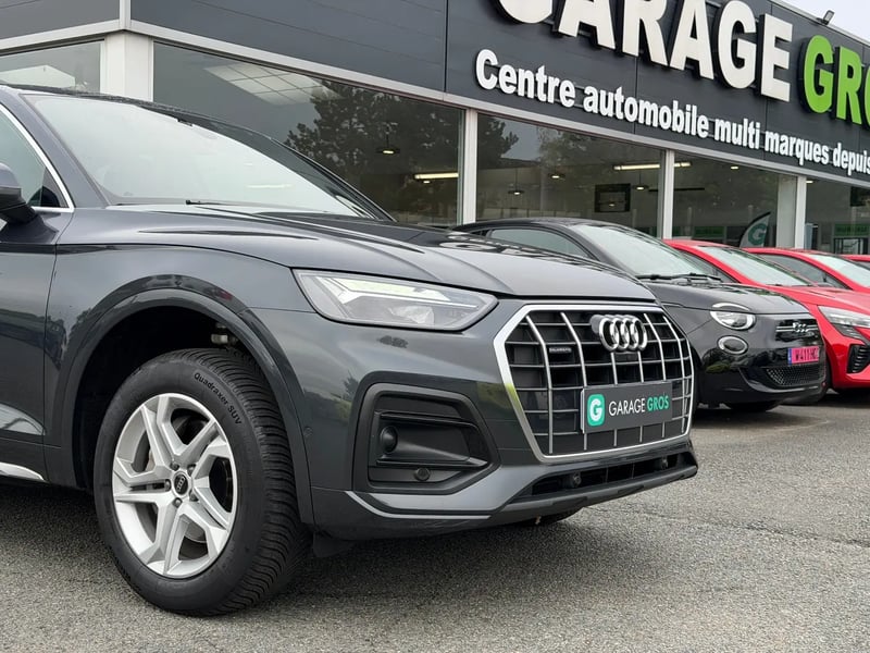 Photo de la voiture AUDI Q5 SPORTBACK 40 TDI 204 S tronic 7 Quattro Design