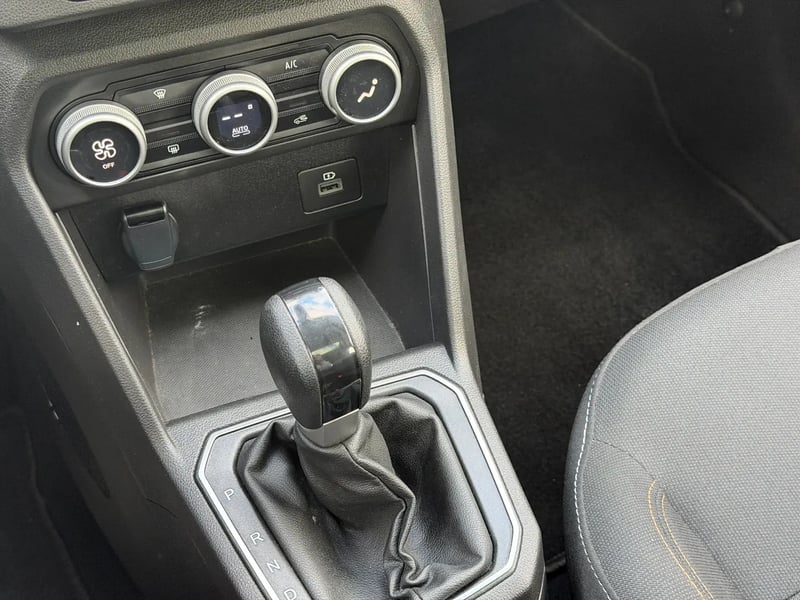 Photo de la voiture DACIA SANDERO TCe 90 CVT Stepway Expression