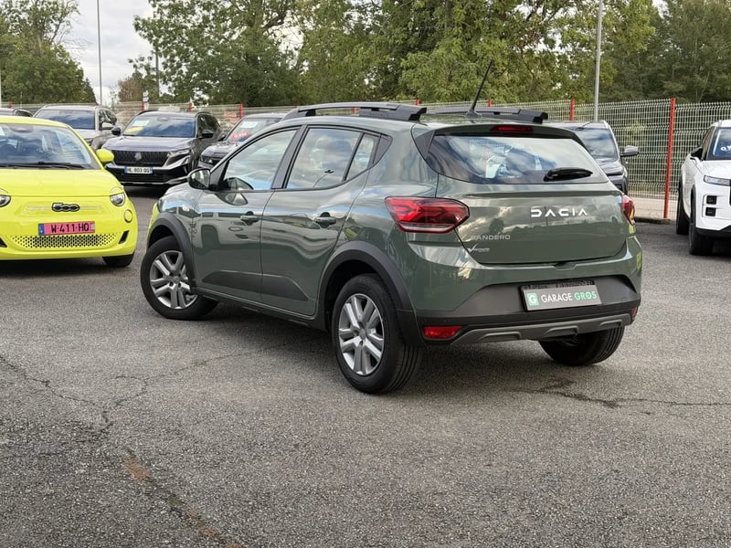 Photo de la voiture DACIA SANDERO TCe 90 CVT Stepway Expression