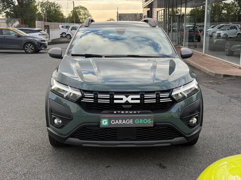 Photo de la voiture DACIA SANDERO TCe 90 CVT Stepway Expression