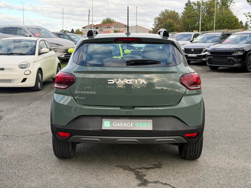 Photo de la voiture DACIA SANDERO TCe 90 CVT Stepway Expression