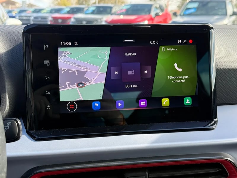 Photo de la voiture SEAT ARONA 1.0 TSI 110 ch Start/Stop BVM6 FR