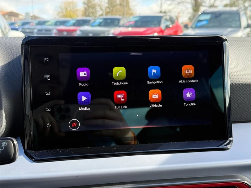 Photo de la voiture SEAT ARONA 1.0 TSI 110 ch Start/Stop BVM6 FR