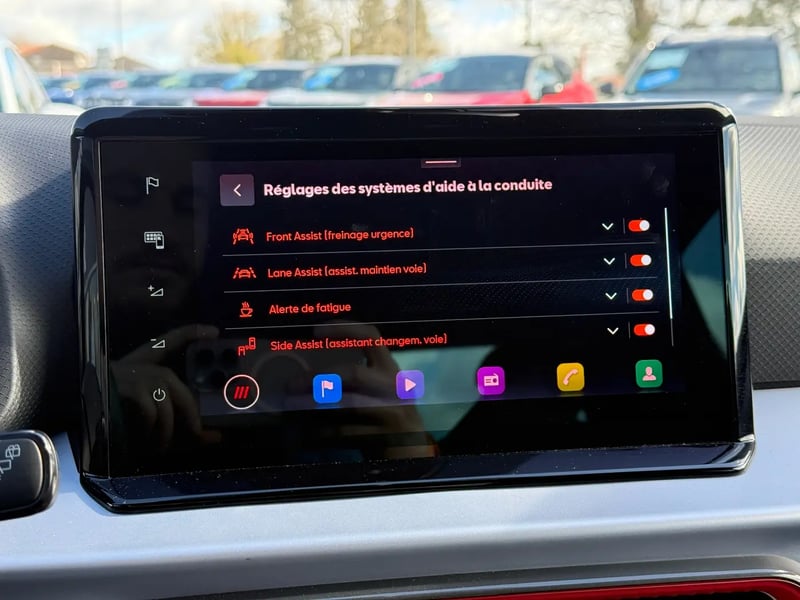 Photo de la voiture SEAT ARONA 1.0 TSI 110 ch Start/Stop BVM6 FR