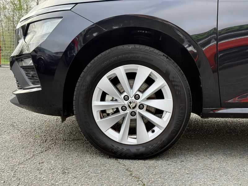 Photo de la voiture SKODA KAMIQ 1.0 TSI Evo 2 116 ch BVM6 Selection