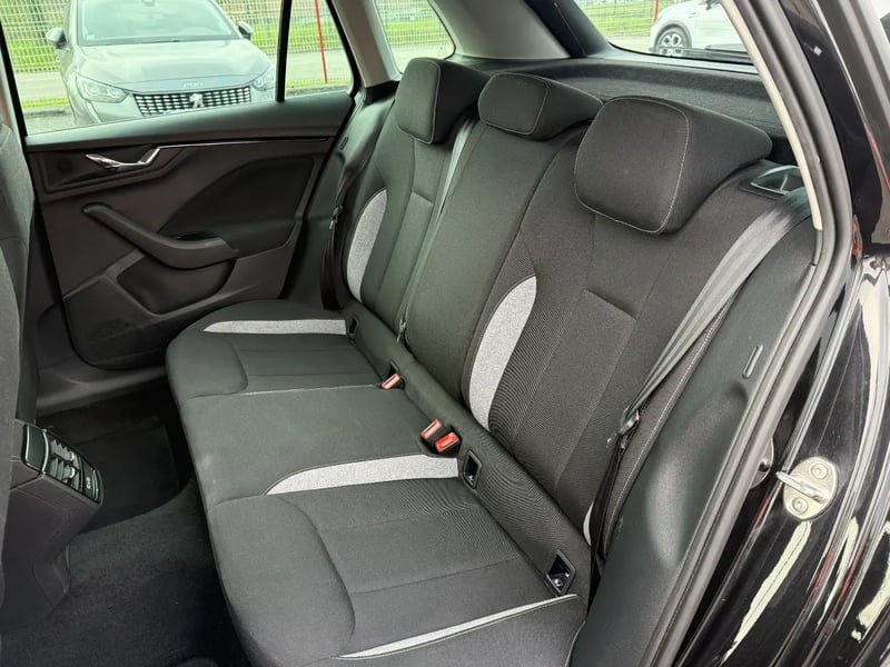 Photo de la voiture SKODA KAMIQ 1.0 TSI Evo 2 116 ch BVM6 Selection
