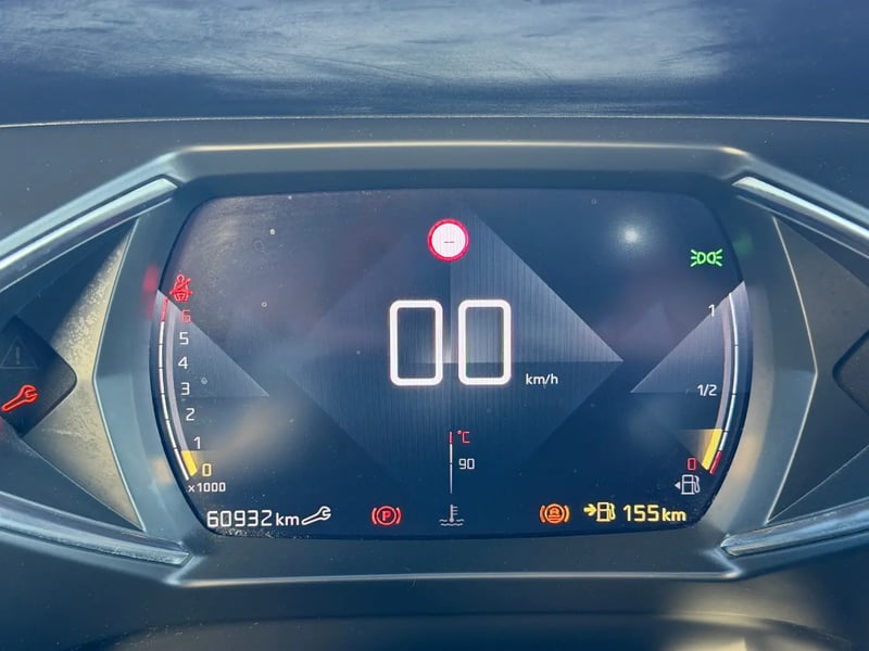 Photo de la voiture DS DS 3 CROSSBACK DS3 Crossback PureTech 100 BVM6 Chic
