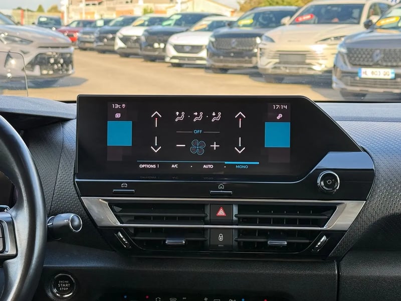 Photo de la voiture CITROEN C4 PureTech 130 S&S EAT8 Shine