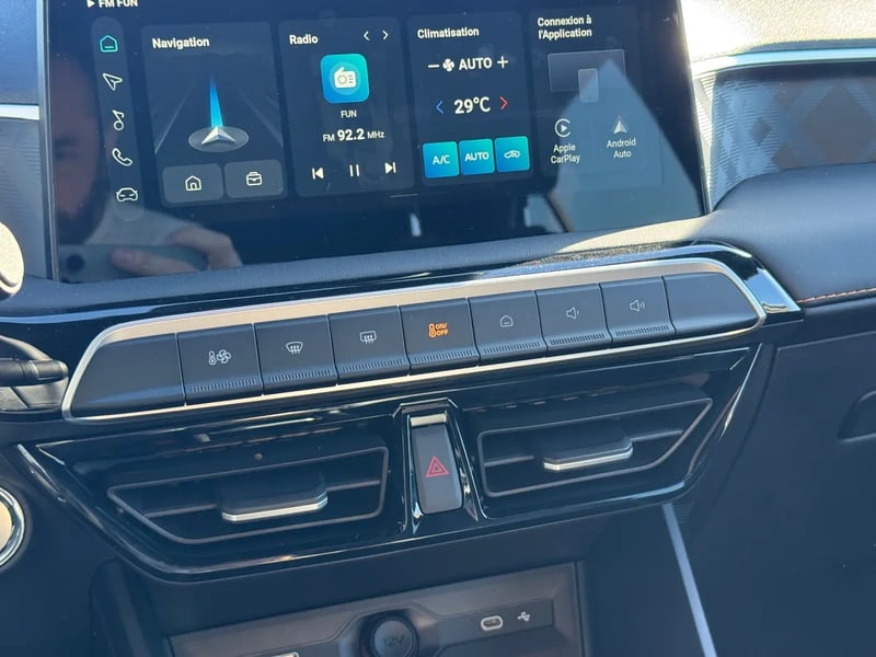 Photo de la voiture MG MG3 1.5 L Hybrid+ 195 ch Luxury